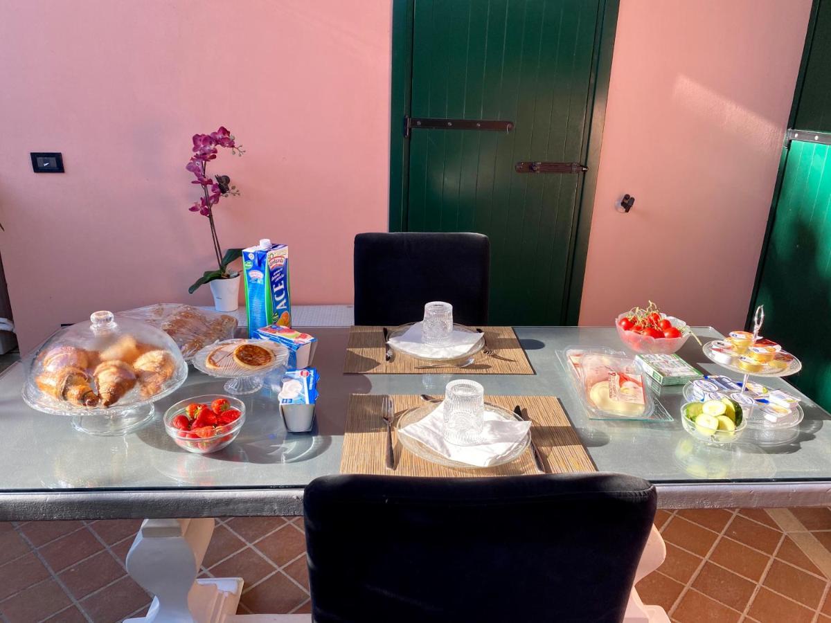 B&B Garda 4U Десенцано дел Гарда Екстериор снимка