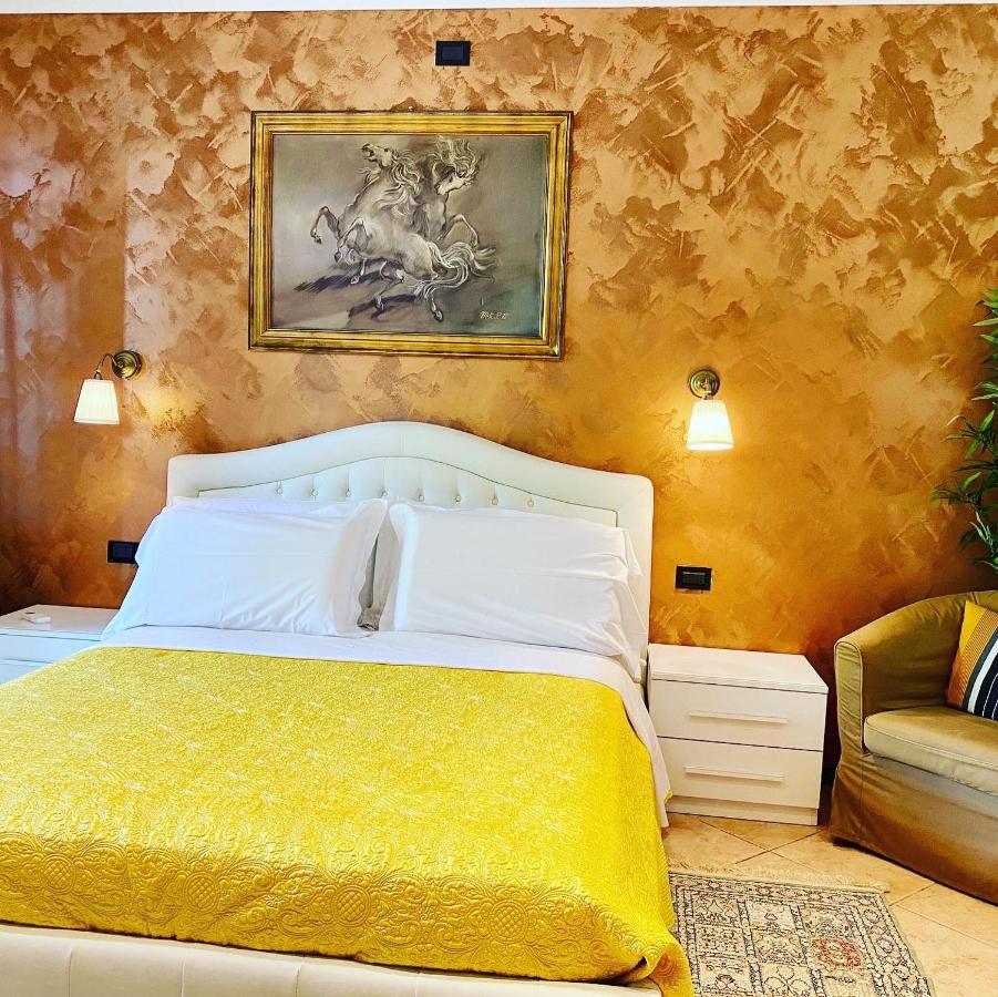 B&B Garda 4U Десенцано дел Гарда Екстериор снимка