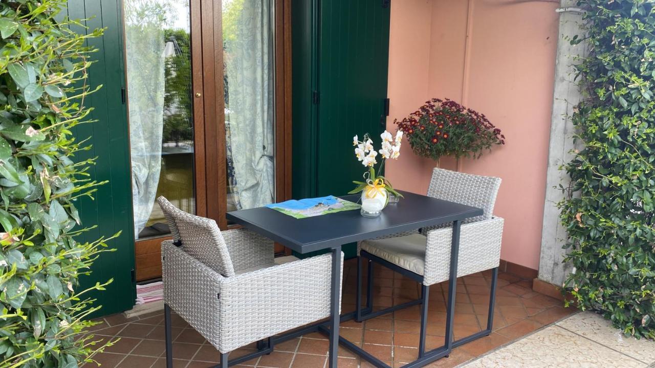 B&B Garda 4U Десенцано дел Гарда Екстериор снимка
