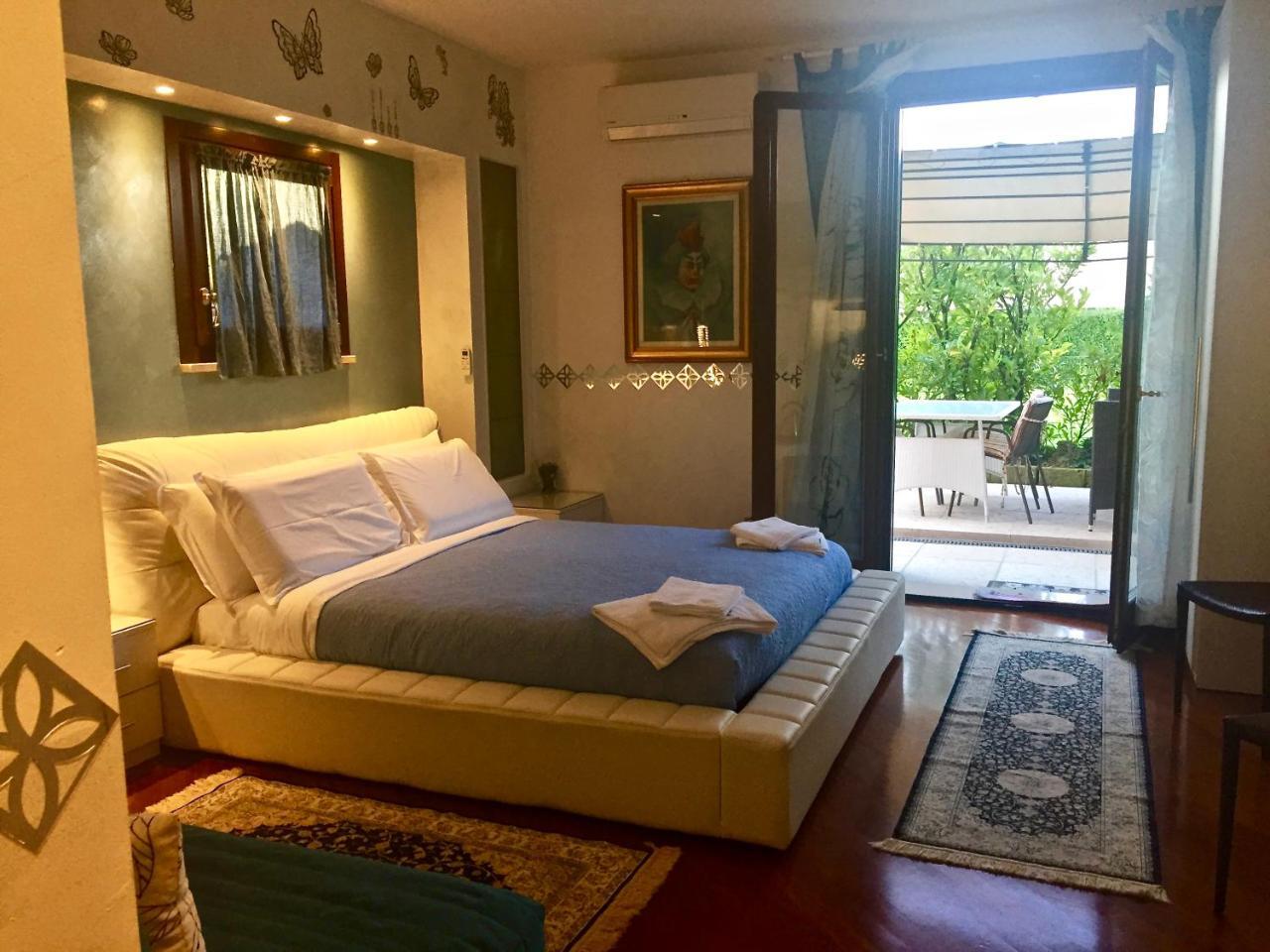 B&B Garda 4U Десенцано дел Гарда Екстериор снимка