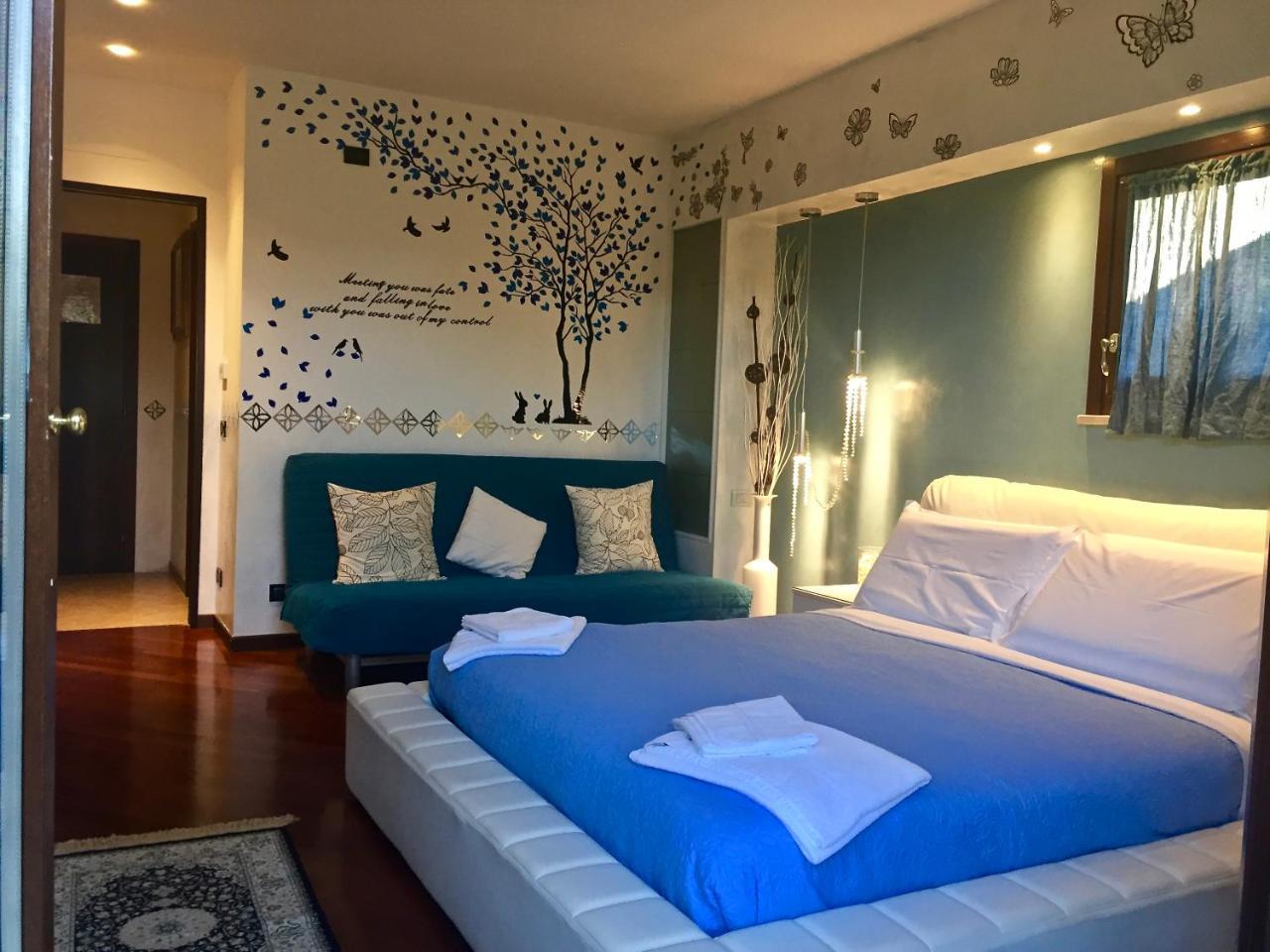 B&B Garda 4U Десенцано дел Гарда Екстериор снимка