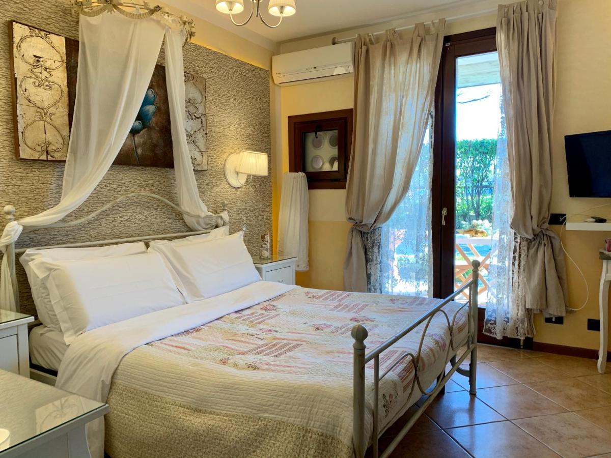 B&B Garda 4U Десенцано дел Гарда Екстериор снимка